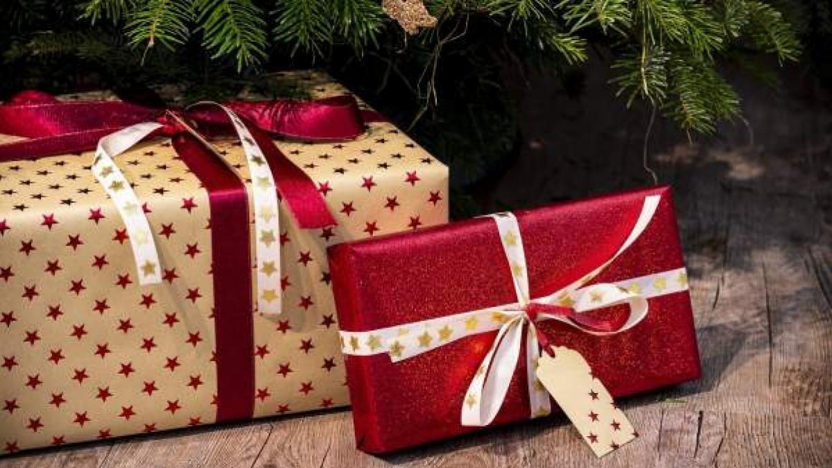 Regalos de Navidad | Los obsequios que ha recibido Ximo Puig y sus  consellers