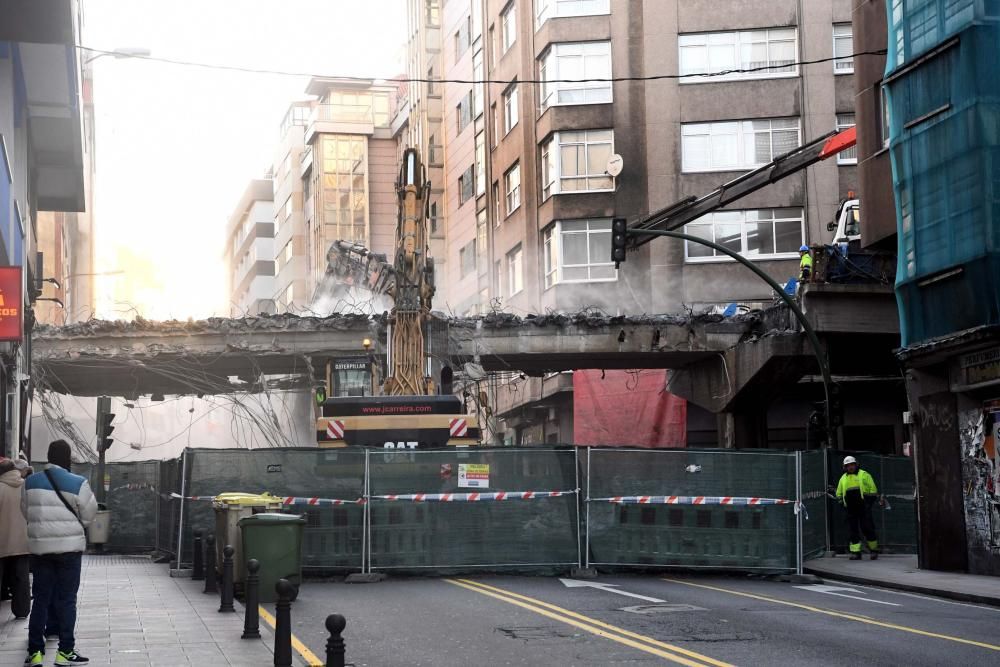 Desmontaje del viaducto de la ronda de Nelle