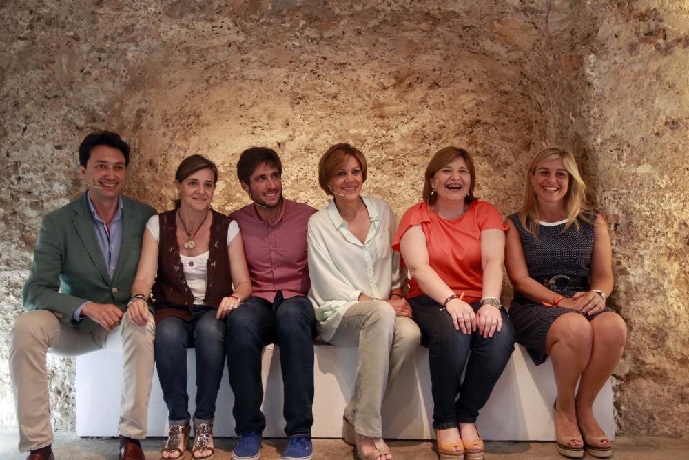 Cospedal en un acto con Nuevas Generaciones del PP valenciano