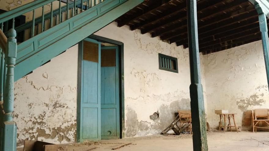 Casa Lola: Transforming into a Versatile Community Hub in 18 Months
