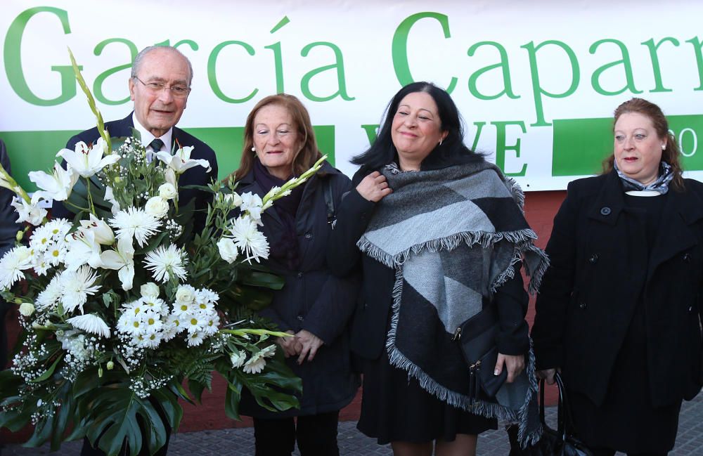 Acto de homenaje a García Caparrós en la esquina en la que fue asesinado