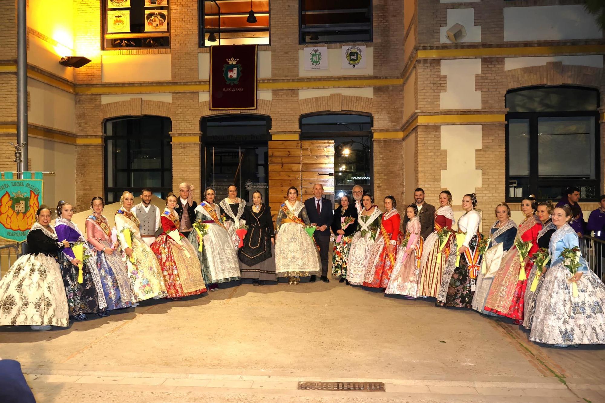 Representantes de las comisiones de Massanassa en la Crida.