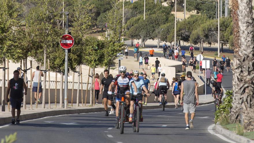 Segundo día de &quot;desescalada&quot; en Alicante.