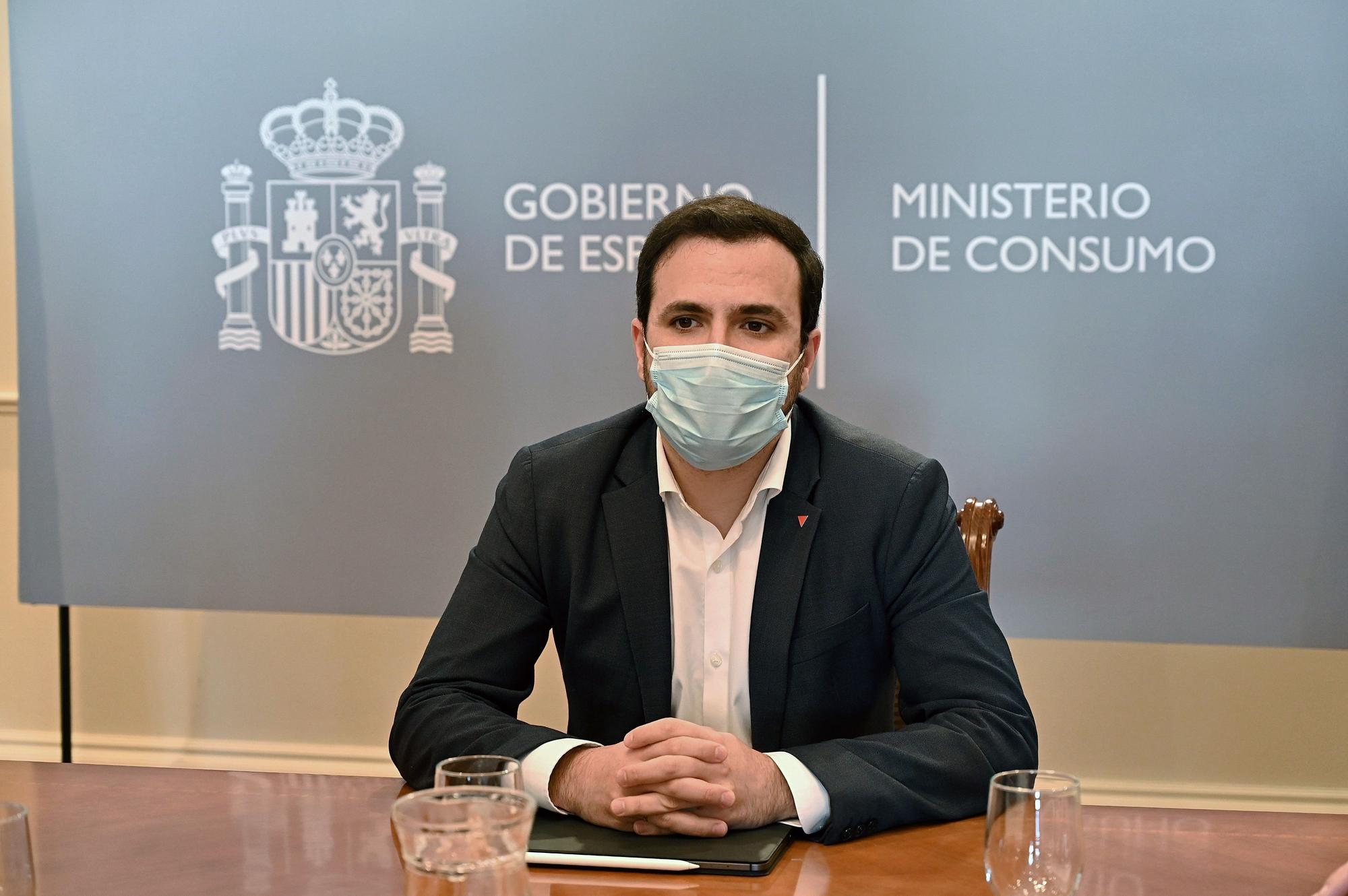 El ministro de Consumo, Alberto Garzón, en la sede del Ministerio.