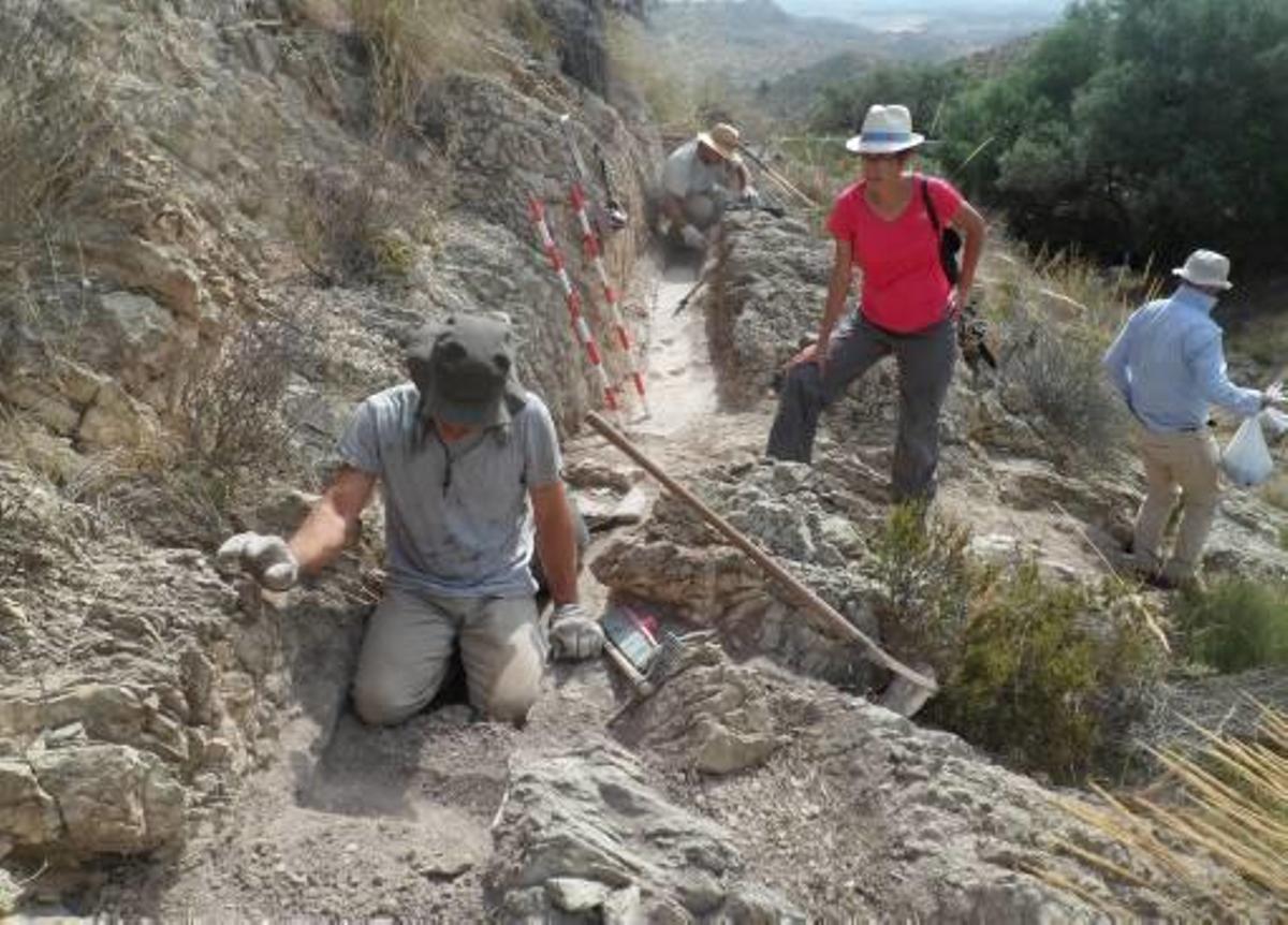 El MARQ saca a la luz los restos del acueducto romano que llevaba agua desde Tibi a Alicante