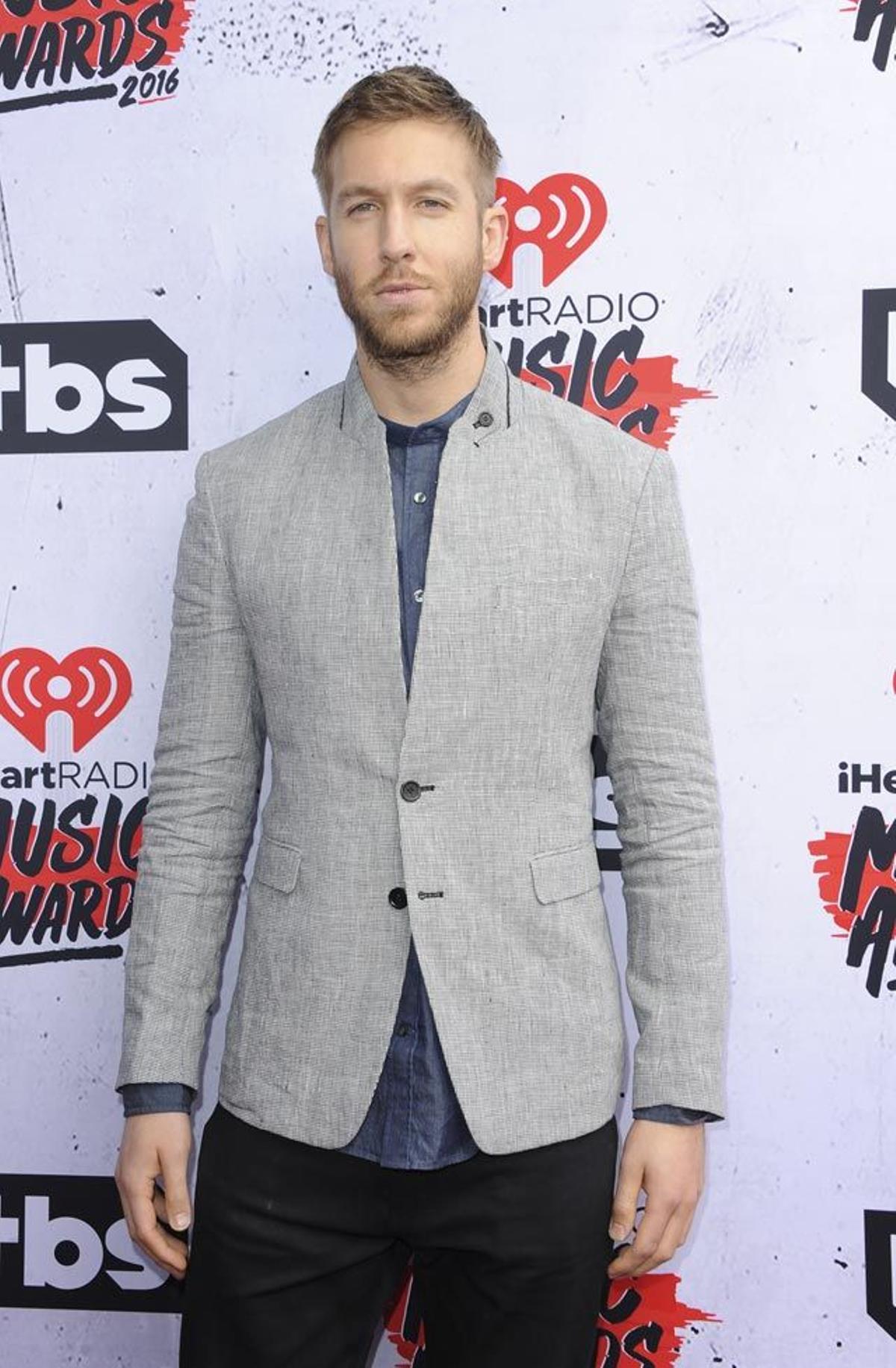 Calvin Harris, en la alfombra roja de los iHeartRadio Awards 2016.