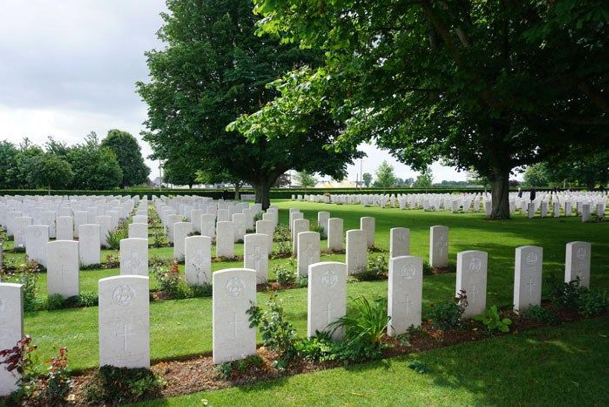 Cementerio británico de Bayeux
