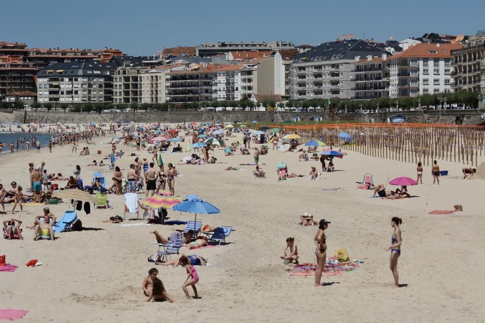 Los bañistas "pasan" de las parcelas de Silgar