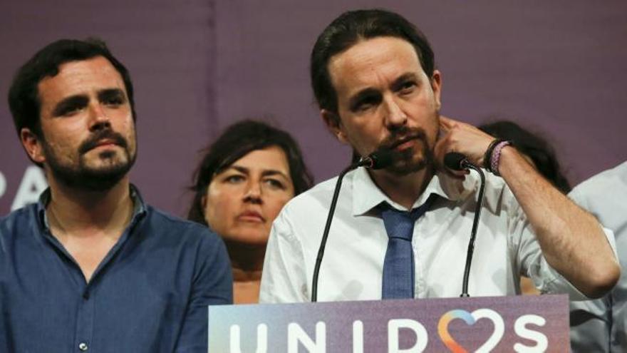 Podemos rectifica y Garzón asumirá la portavocía de la Comisión de Hacienda