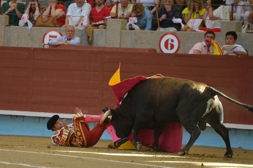 Gran tarde de toros en la de feria de Pontevedra