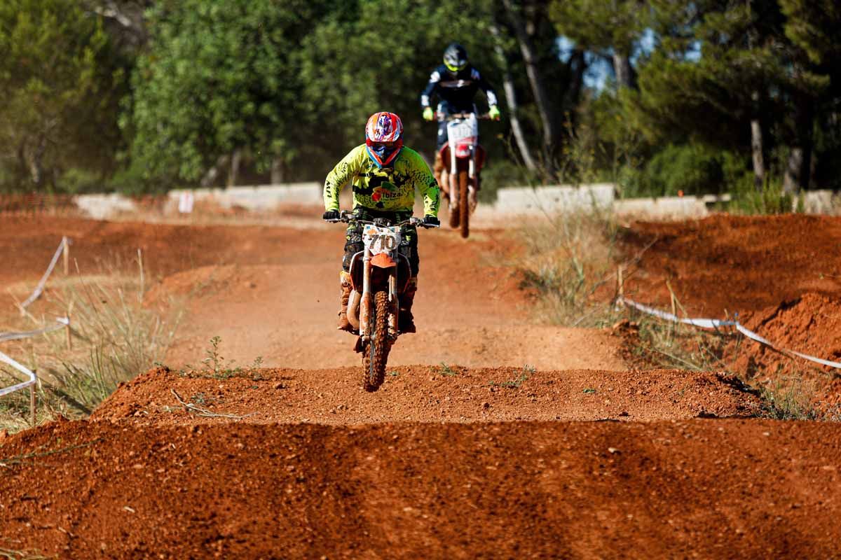 Motocross para valientes en Santa Eulària