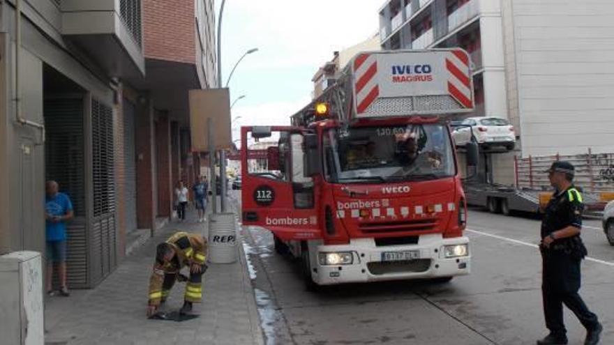 Sanegen una façana a la carretera de Vic, a Manresa