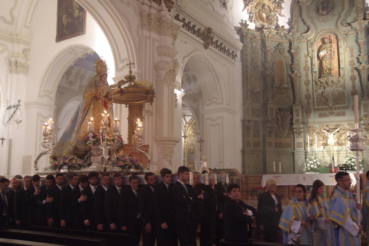 El rosario de la aurora de la Virgen del Rosario de la Sentencia, en imágenes