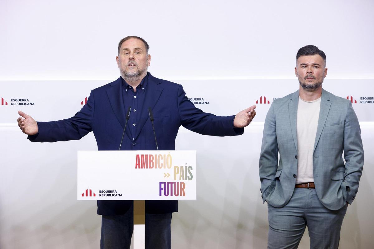Oriol Junqueras y Gabriel Rufián el día que presentaron la proposición de ley del IRPF.