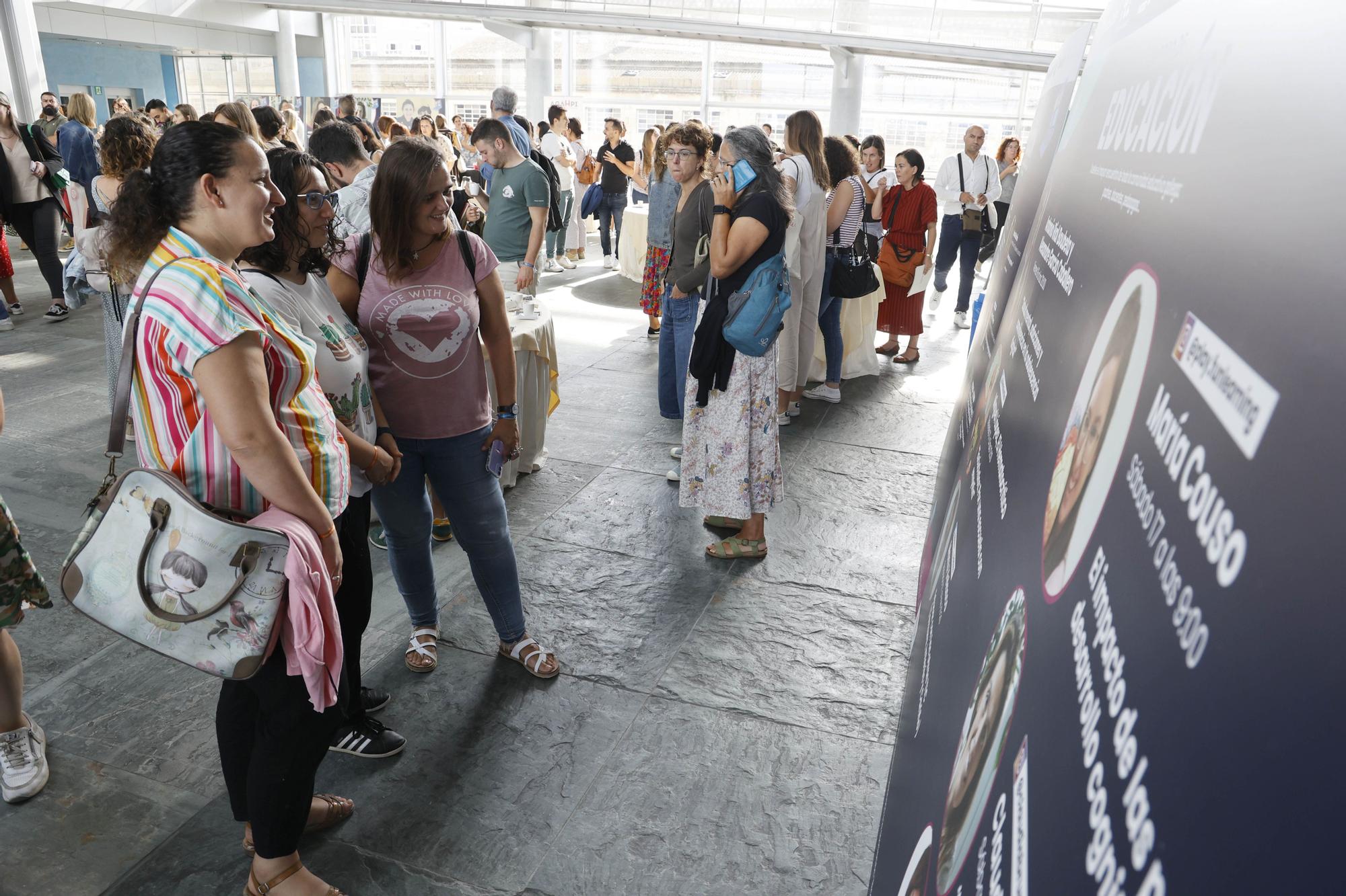 Éxito de participación en el Foro de Educación de FARO: búscate entre los asistentes