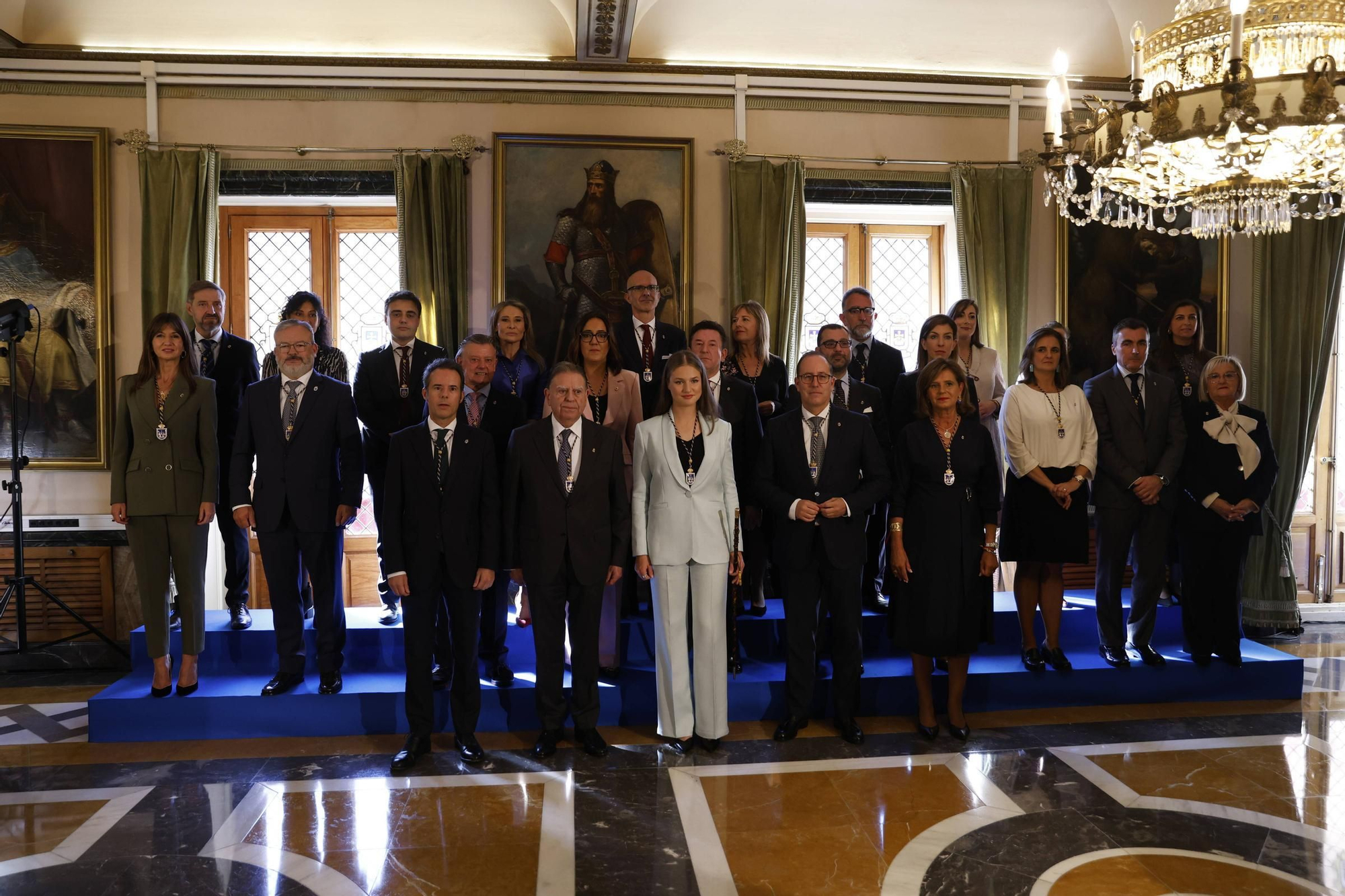 La Princesa Leonor recibe el título de Alcaldesa Honoraria de Oviedo en salón del plenos del Ayuntamiento. 