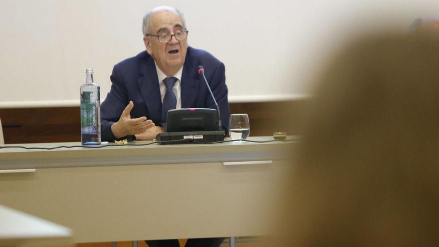 &quot;Nos estamos mimetizando con las máquinas&quot;, advierte el filósofo Cañedo-Argüelles