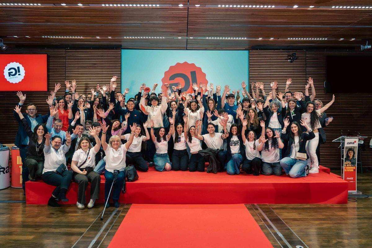 Foto de familia con el resto de finalistas