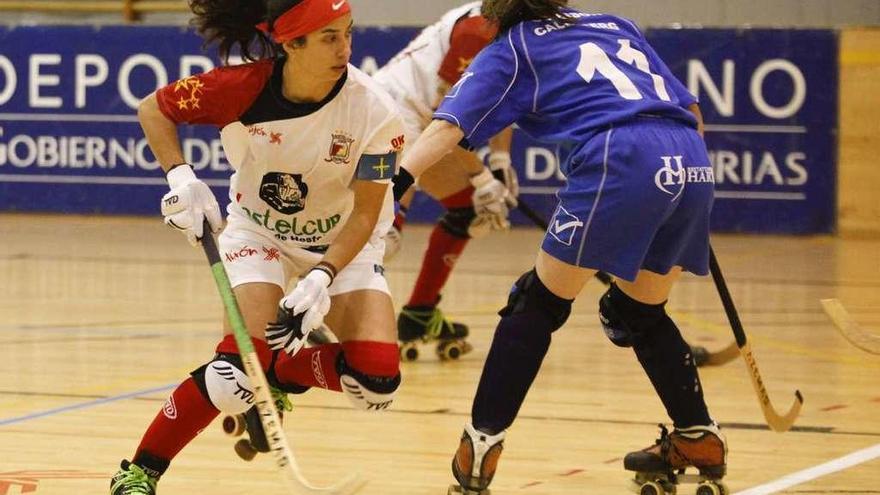 Sara González, en acción durante el encuentro de la Copa de Europa frente al Calemberg.