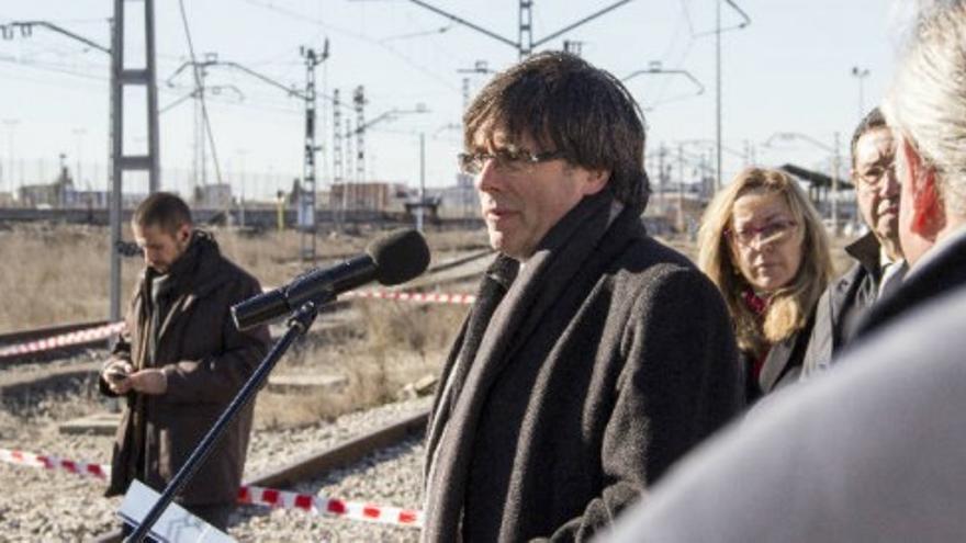 Puigdemont quiere que su tren llegue lejos