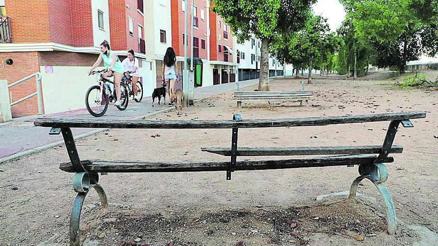 Piden la rehabilitación urgente del Paseo de San Julián