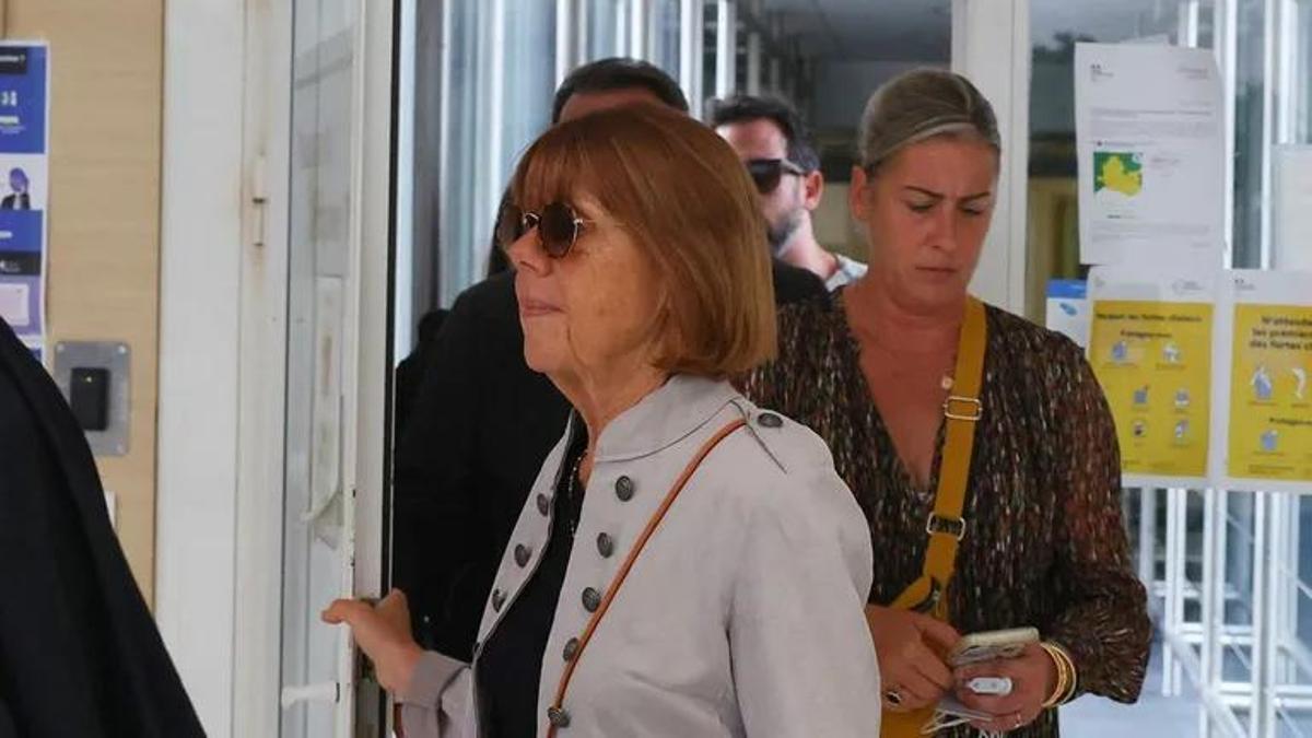 Gisèle Pelicot, llegando a los juzgados de Aviñón