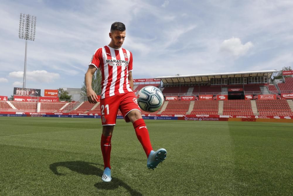 El nou jugador del Girona Àlex Gallar promet «treball i ganes» a Montilivi