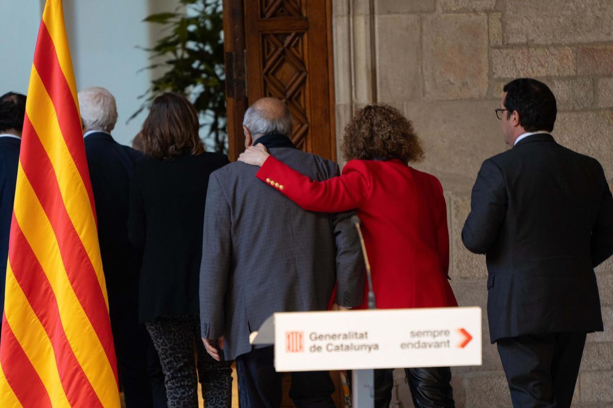 Los consellers tras la reunión extraordinaria del Govern del miércoles.