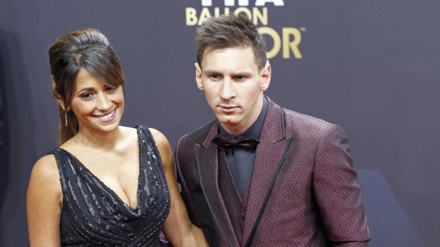 Leo Messi y su esposa.