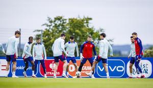 Despedida a lo grande de la Selección Española que pone rumbo a Berlín para enfrentar su primer partido en la Eurocopa