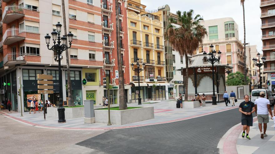 Los socialistas de Castelló exigen a Carrasco que acabe ya las obras de la plaza de la Paz