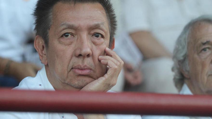 Peter Lim se plantea denunciar.