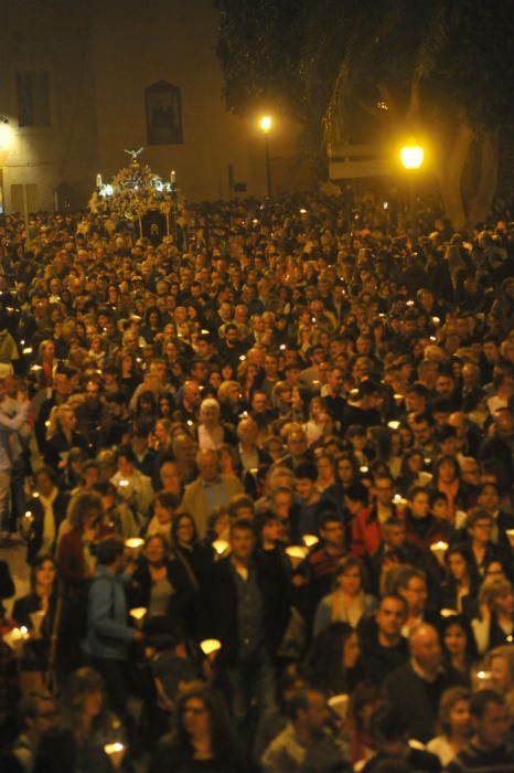 Miles de personas salen a la calle para ver procesionar a seis cofradías
