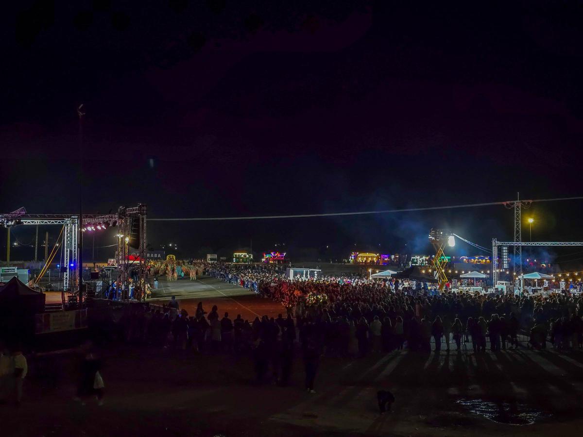 La Gran Gala del Carnaval de Badajoz 2026 ha atraído a un gran número de personas.