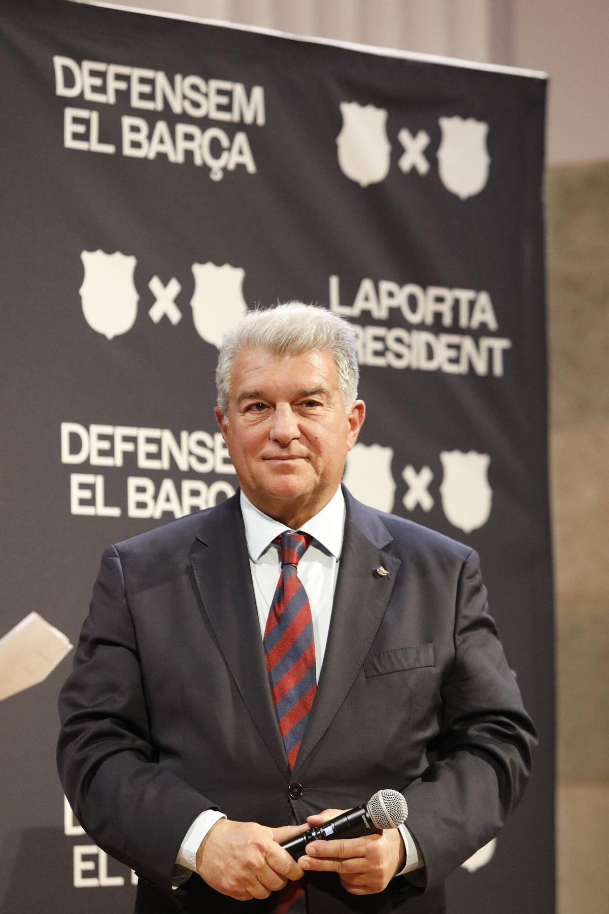 Girona. Casa Cultura. Acte electoral Joan Laporta (president del Barça FCB). Candidatura Defensem el Barça.