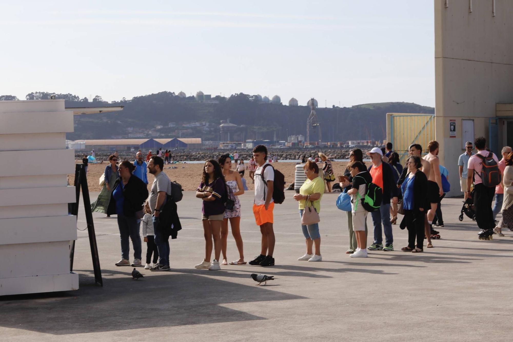 Así fue el domingo de sol y calor en Gijón (en imágenes)