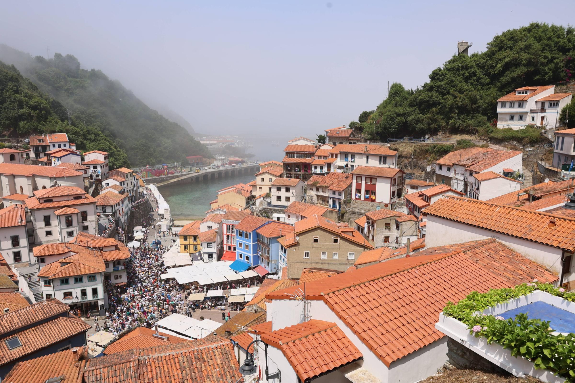 EN IMÁGENES: así fue el día de L'Amuravela en Cudillero