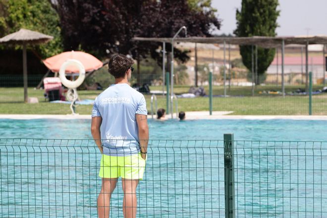 Cáceres abre las piscinas