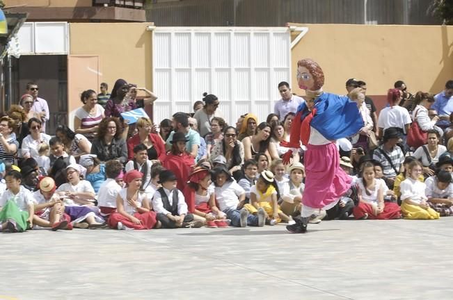 FIESTA DIA DE CANARIAS EN EL COLEGIO AGUADULCE