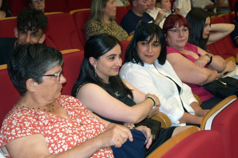 Un momento de la fiesta de graduación del IES de Valga.