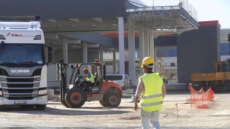 Petroprix logrará licencia para abrir una gasolinera en el futuro centro comercial de bricolaje de la antigua Coca-Cola