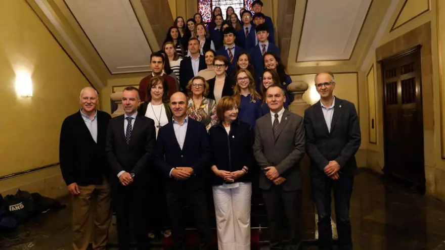 Íñigo Cabal, de la empresa familiar, a los jóvenes: «Asturias tiene todo para triunfar»