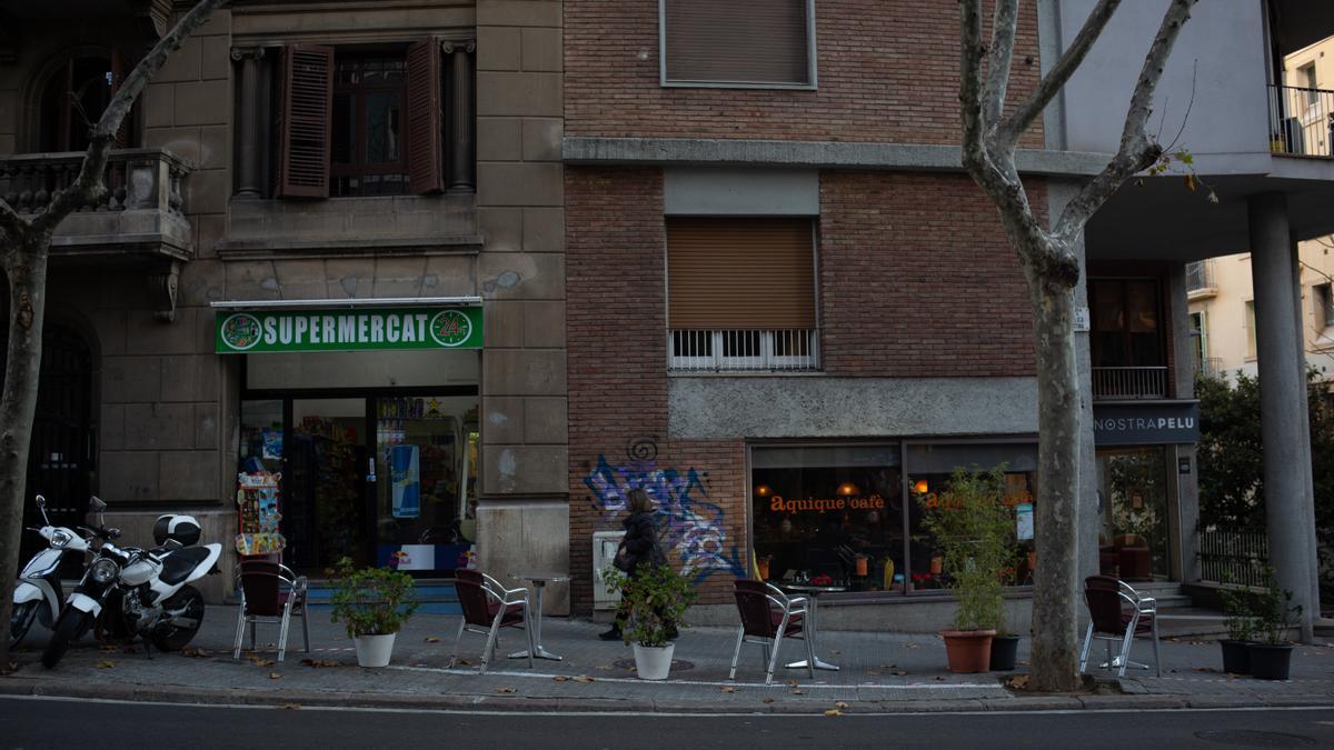 Una terrassa d&#039;un cèntric carrer de Barcelona.