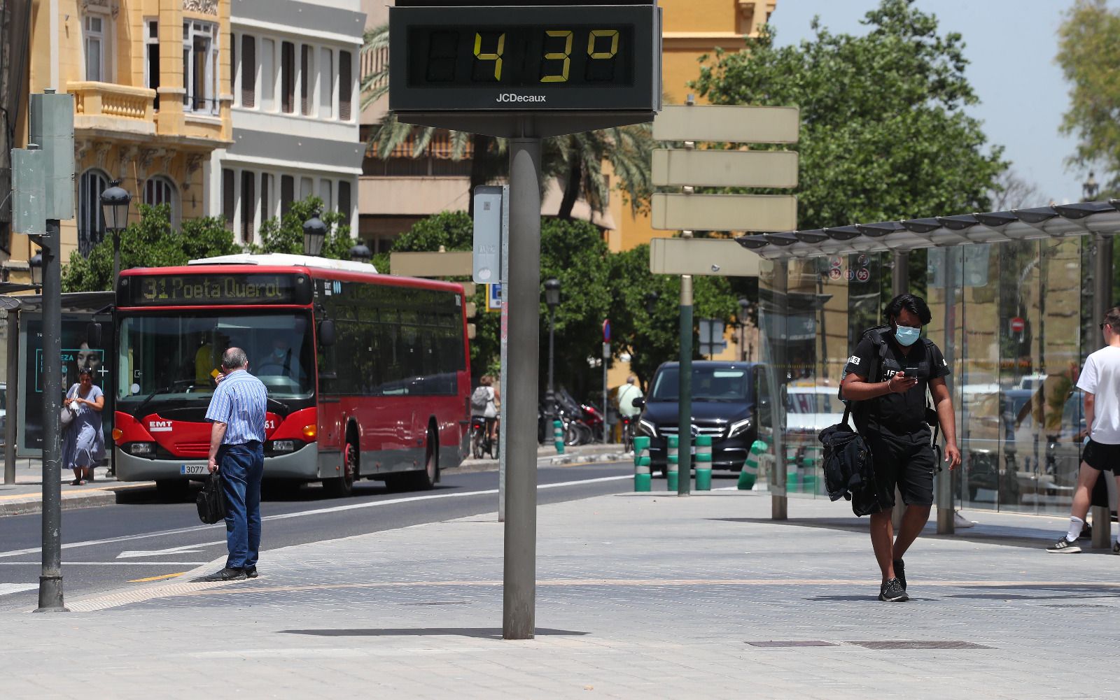 València se achicharra a 43 grados en el día más tórrido de la ola de calor