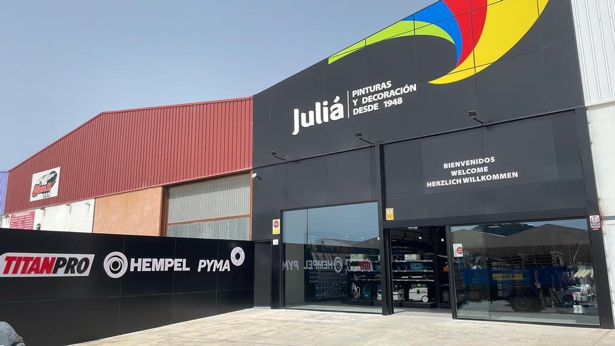Nueva tienda de Juliá Pinturas en el polígono de Son Bugadelles.