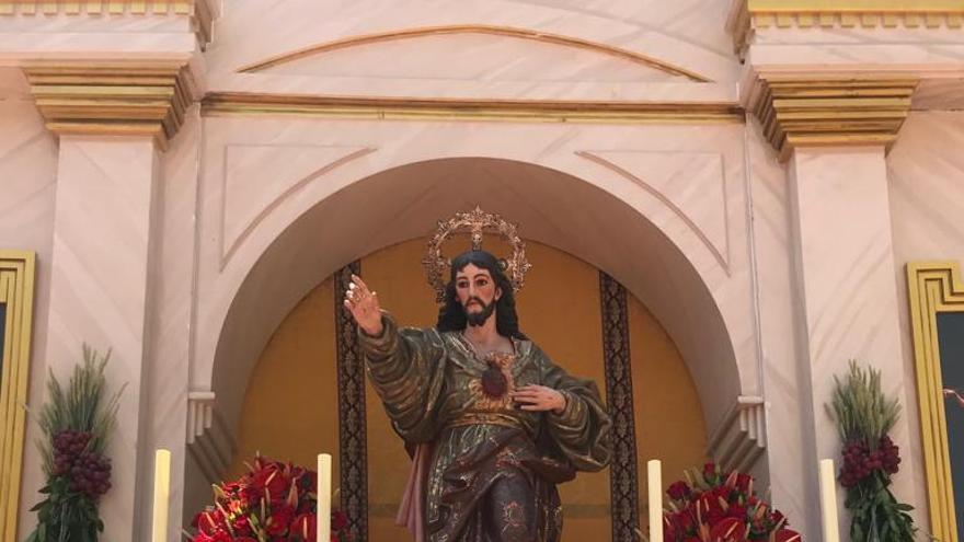 Las cofradías se suman al primer centenario de la consagración de España al Corazón de Jesús.