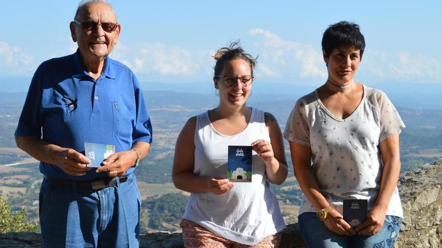 Mossèn Barniol, Mònica Garcia i Montse Rubio