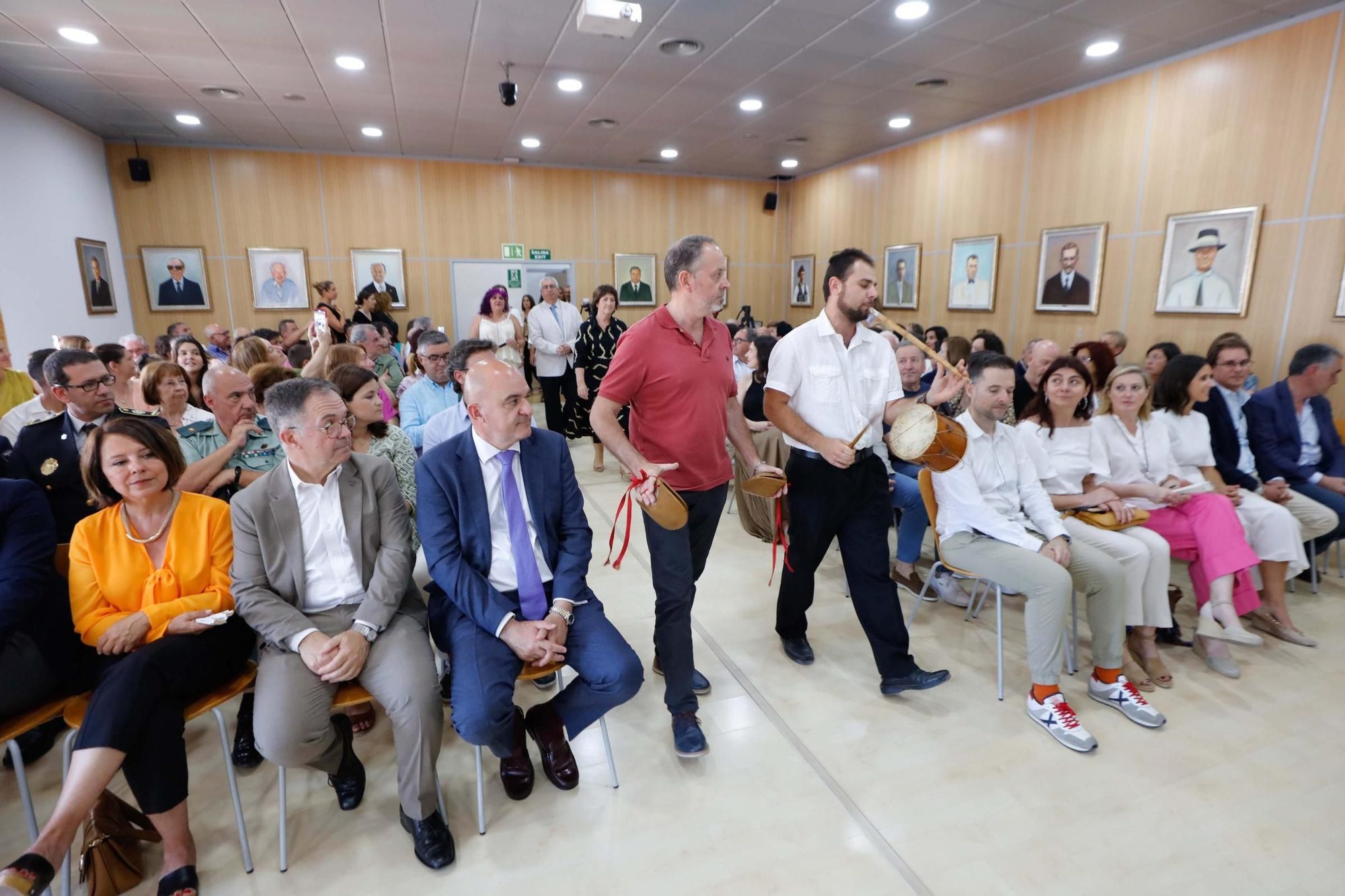 Galería de imágenes de la toma de posesión de Vicent Roig como alcalde de Sant Josep