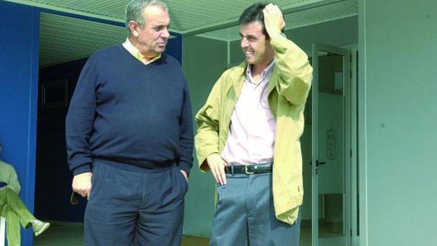 Pichito, a la izquierda, con Quique Marigil, en El Requexón.