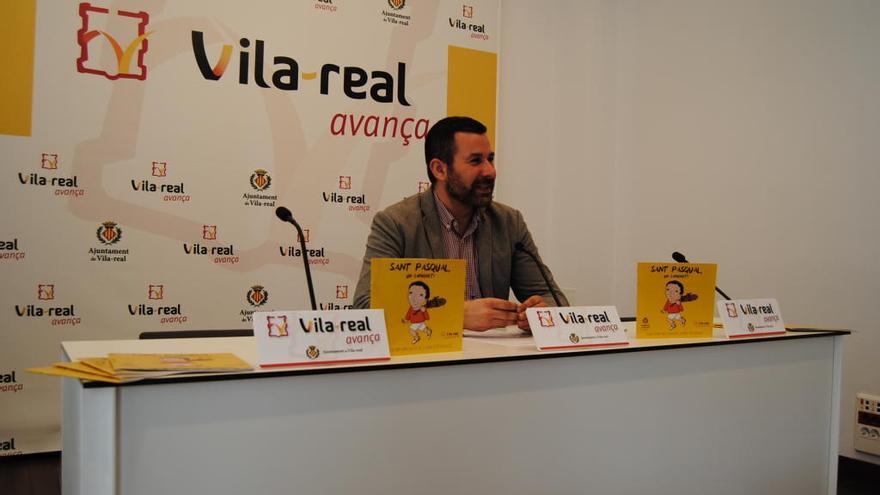 El edil Diego Vila, durante la presentación del libro